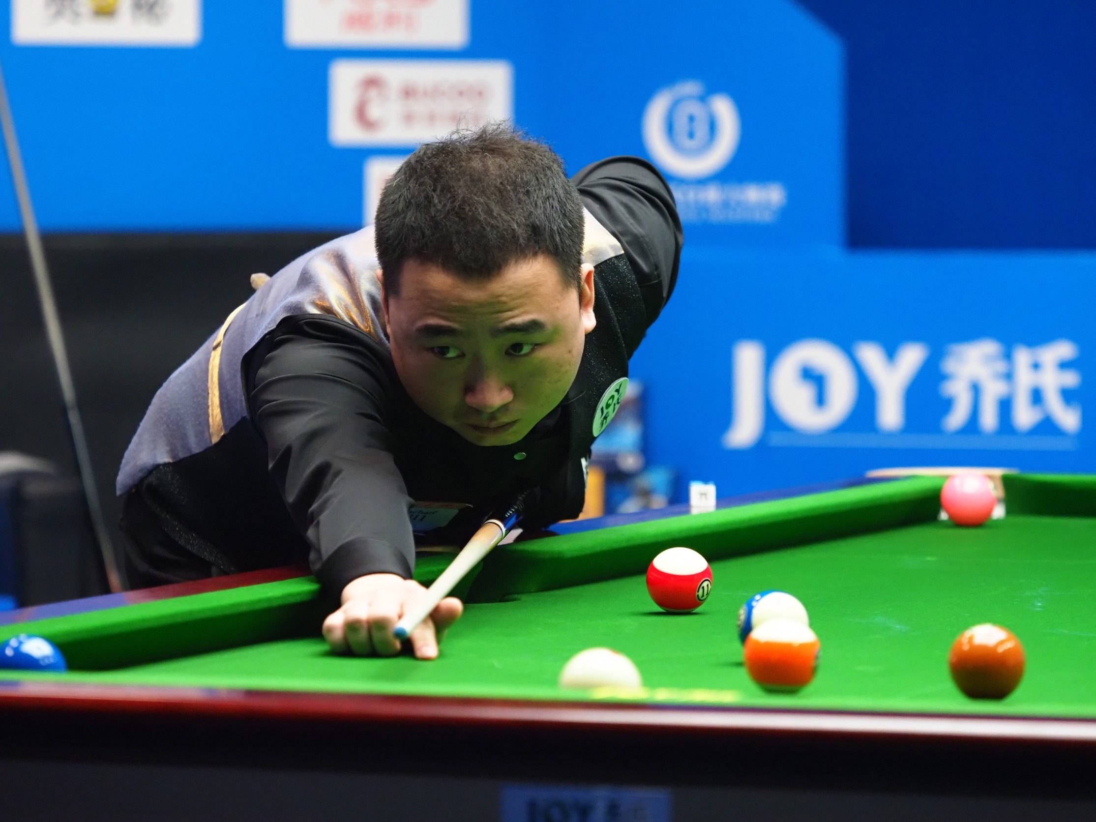 信变革和坚 信变革和坚