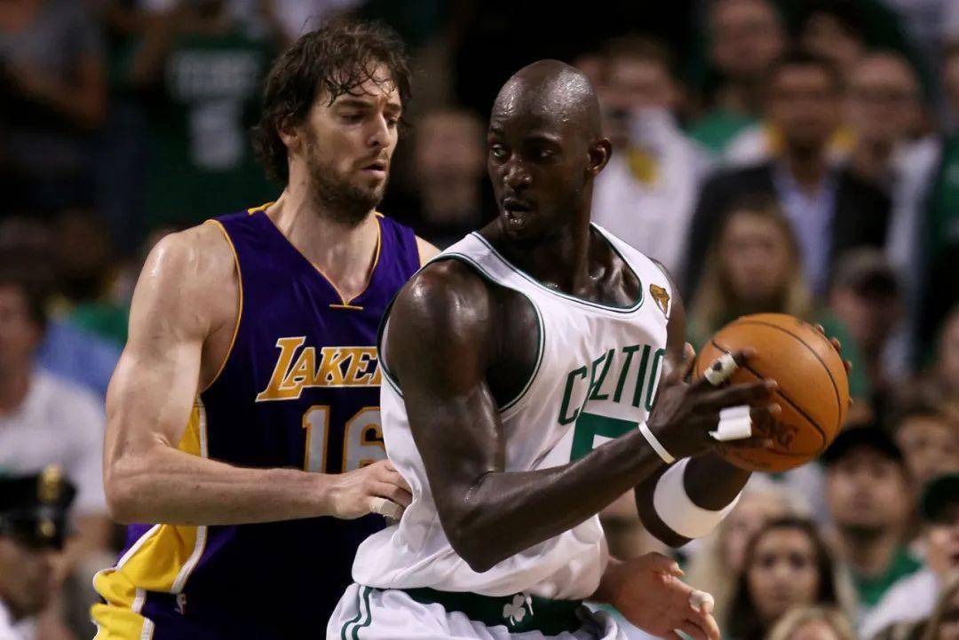 赛场上继续 赛场上继续