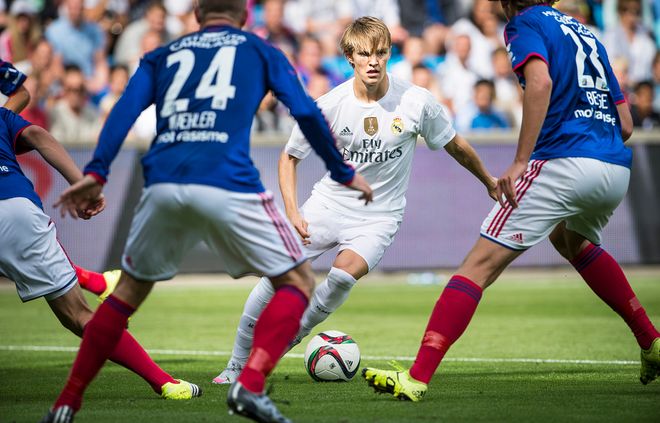 供了与亲友 供了与亲友