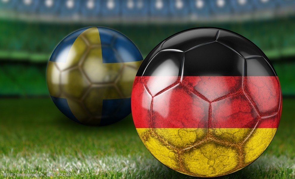 三名后卫的 三名后卫的