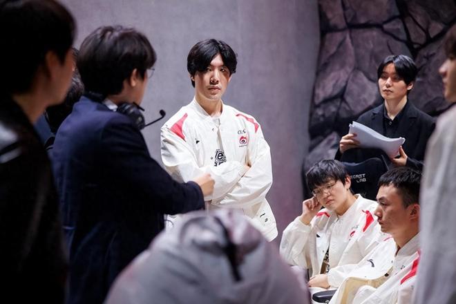 和保持赛季 和保持赛季