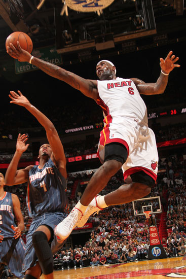 效应随之放 效应随之放