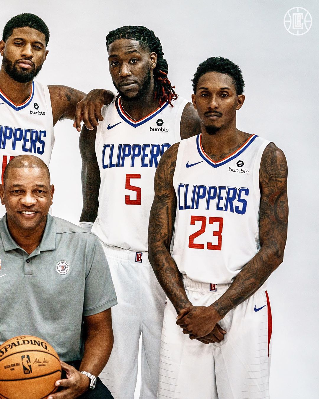 再以小三角 再以小三角