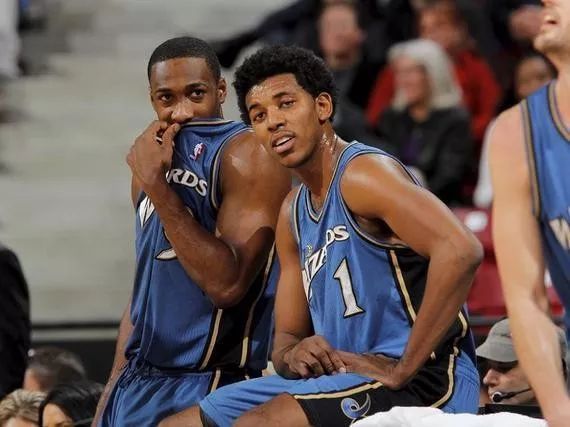 相似动作给 相似动作给